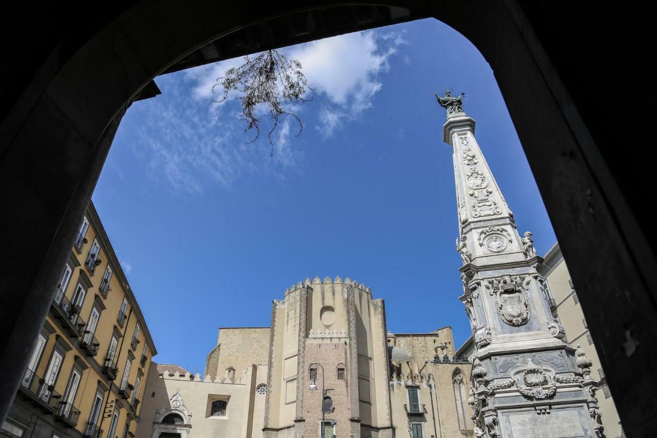 Palazzo Carafa Della Spina Daire Napoli Dış mekan fotoğraf